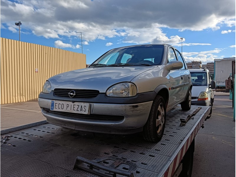 opel corsa b (s93) del año 1999