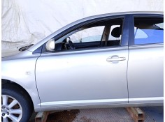 Recambio de puerta delantera izquierda para toyota avensis sedán (_t25_) 1.8 (zzt251_) referencia OEM IAM   