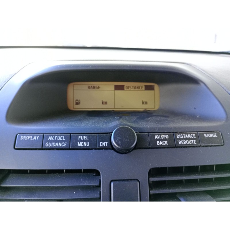 Recambio de pantalla multifuncion para toyota avensis sedán (_t25_) 1.8 (zzt251_) referencia OEM IAM   