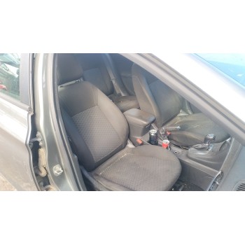 ASIENTO DELANTERO DERECHO 