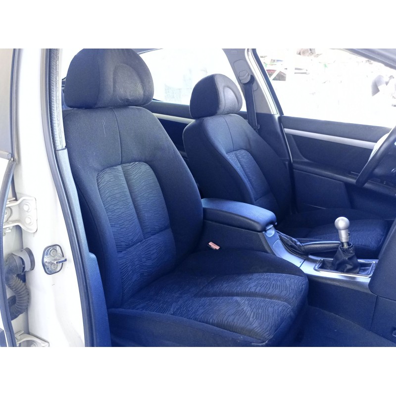 Recambio de asiento delantero derecho para peugeot 407 (6d_) 1.8 16v (6d6fyc) referencia OEM IAM   