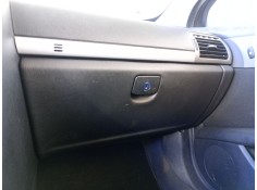 Recambio de guantera para peugeot 407 (6d_) 1.8 16v (6d6fyc) referencia OEM IAM    2