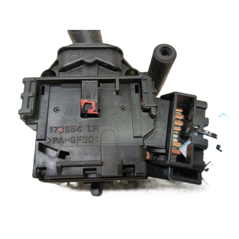 Recambio de mando limpia para toyota avensis berlina (t25) 1.8 sol berlina (5-ptas) referencia OEM IAM   