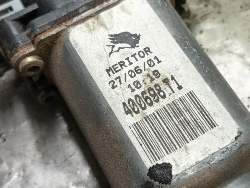 Recambio de elevalunas delantero derecho para nissan almera tino (v10) 1.8 referencia OEM IAM   