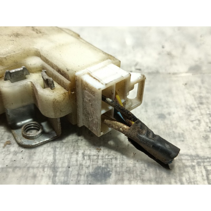 Recambio de cerradura puerta delantera izquierda para nissan almera tino (v10) 1.8 referencia OEM IAM 80503BM660 8055361U66 