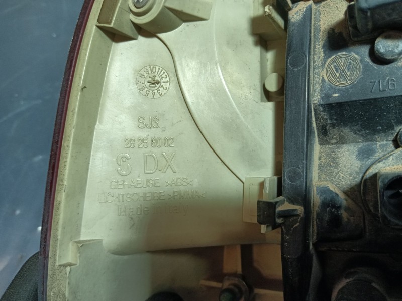 Recambio de piloto trasero derecho para volkswagen touareg (7la, 7l6, 7l7) 2.5 r5 tdi referencia OEM IAM   