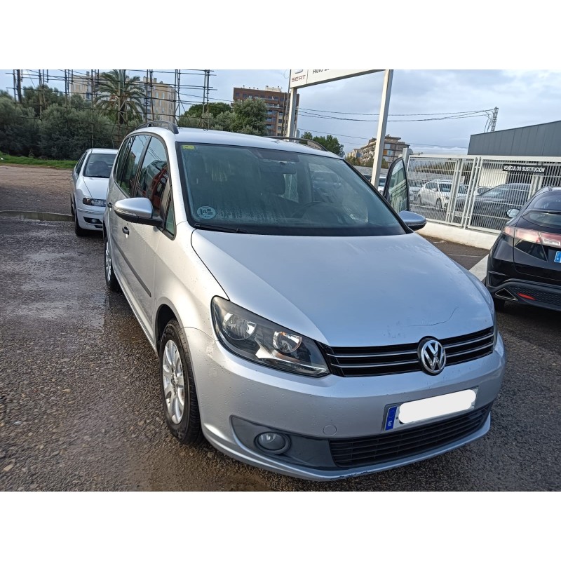 VOLKSWAGEN TOURAN (1T3)
