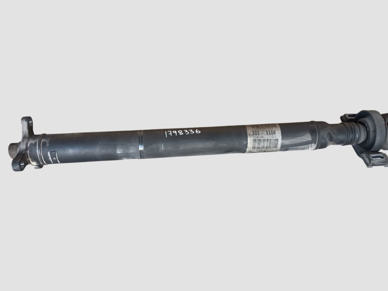 Recambio de transmision central para mercedes-benz clase c (w203) berlina 270 cdi (203.016) referencia OEM IAM  2034105106 