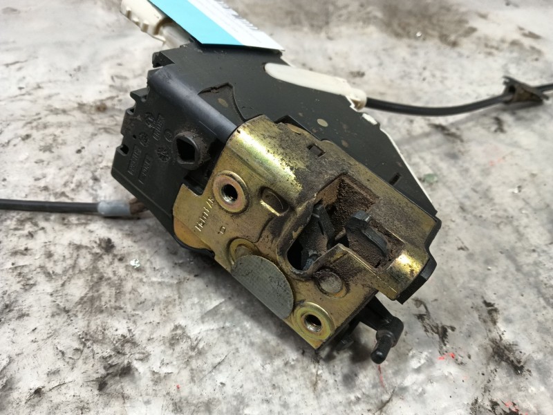 Recambio de cerradura puerta delantera derecha para citroën c4 i (lc_) 1.6 hdi referencia OEM IAM   