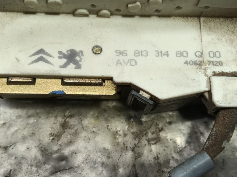 Recambio de cerradura puerta delantera derecha para citroën c4 i (lc_) 1.6 hdi referencia OEM IAM   