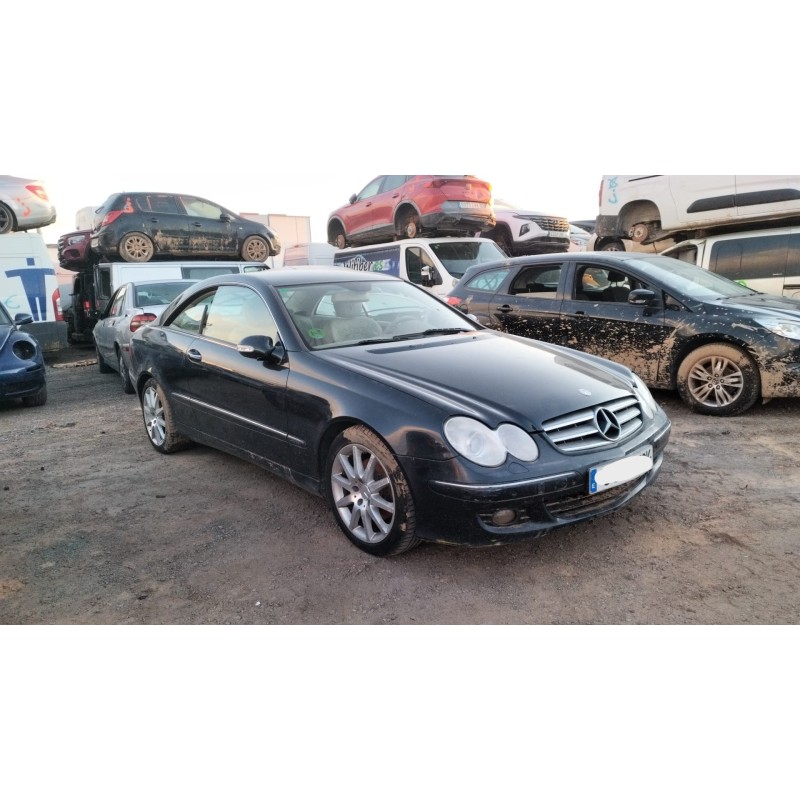 MERCEDES-BENZ CLK (C209)