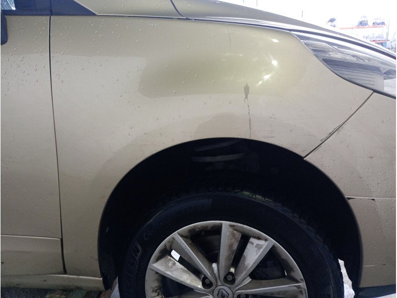 Recambio de aleta delantera derecha para renault grand scénic iii (jz0/1_) 2.0 dci (jz0y) referencia OEM IAM   