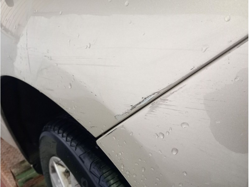 Recambio de aleta delantera derecha para renault grand scénic iii (jz0/1_) 2.0 dci (jz0y) referencia OEM IAM   