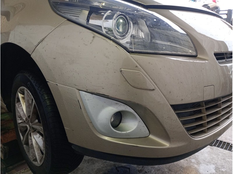 Recambio de paragolpes delantero para renault grand scénic iii (jz0/1_) 2.0 dci (jz0y) referencia OEM IAM   