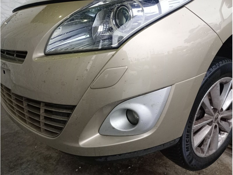 Recambio de paragolpes delantero para renault grand scénic iii (jz0/1_) 2.0 dci (jz0y) referencia OEM IAM   