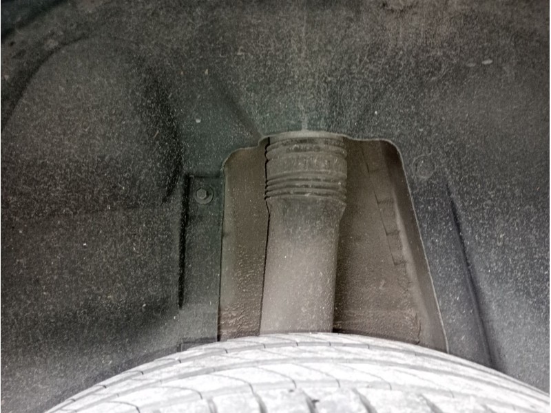 Recambio de amortiguador trasero izquierdo para opel astra k sports tourer (b16) 1.4 turbo (35) referencia OEM IAM   