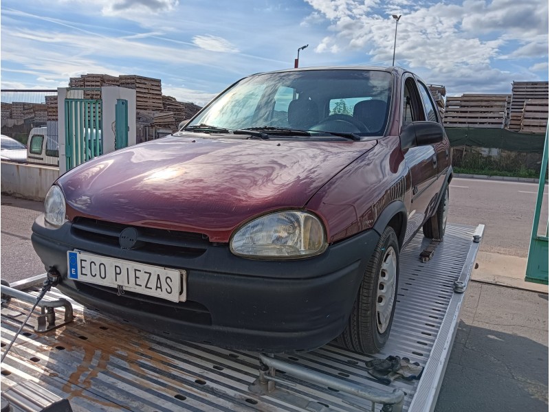 opel corsa b (s93) del año 1996