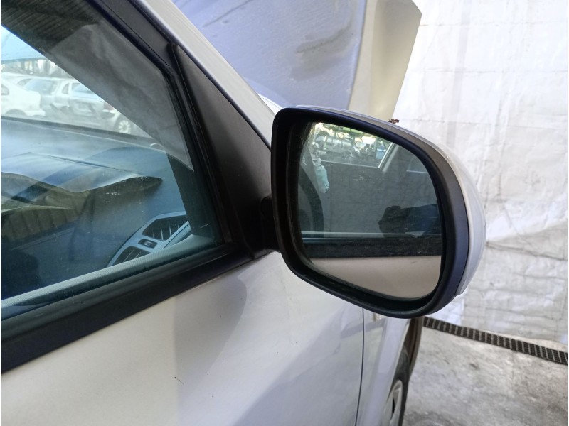 Recambio de retrovisor derecho para kia cee´d sw (ed) 1.6 referencia OEM IAM   