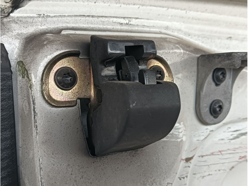 Recambio de puerta trasera izquierda para nissan interstar furgoneta (x70) dci 100 referencia OEM IAM COMPLETA  