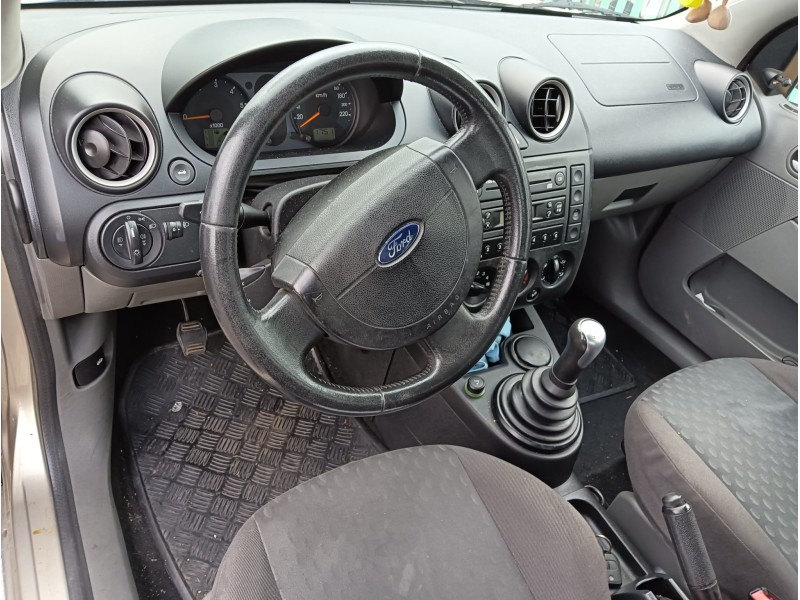 ford fiesta v (jh_, jd_) del año 2002
