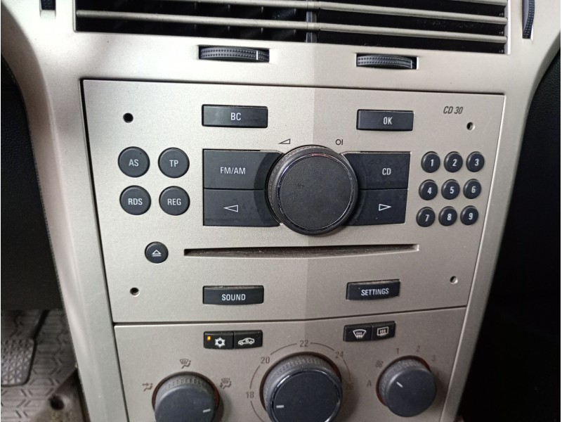 Recambio de sistema audio / radio cd para opel astra h (a04) 1.7 cdti (l48) referencia OEM IAM   