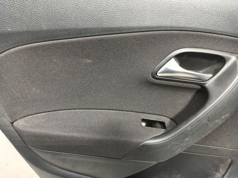 Recambio de guarnecido puerta trasera izquierda para volkswagen polo v (6r1, 6c1) 1.2 tsi 16v referencia OEM IAM   