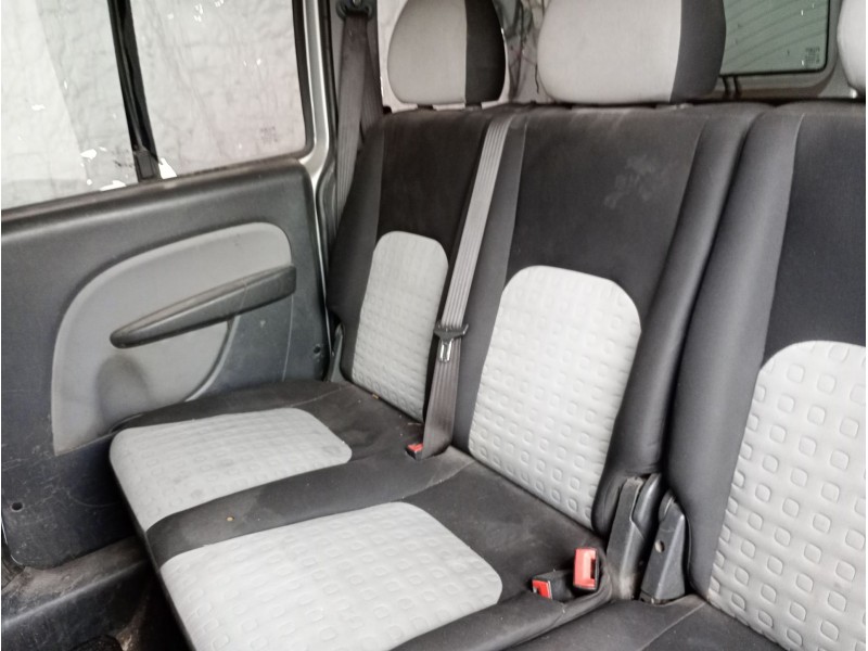 Recambio de asiento trasero derecho para fiat doblo furgoneta/monovolumen (223_) 1.9 jtd referencia OEM IAM   