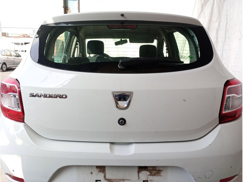 Recambio de porton trasero para dacia sandero ii 1.5 dci referencia OEM IAM   