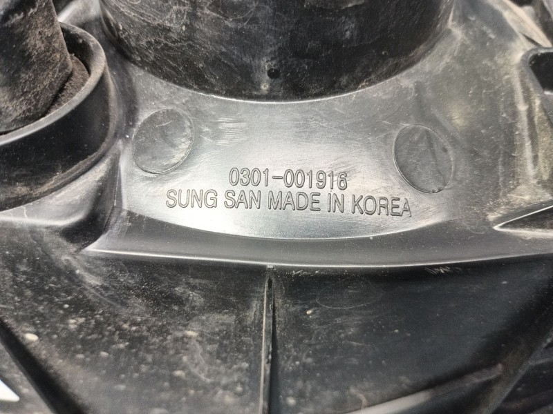 Recambio de faro derecho para chevrolet nubira sedán 1.6 referencia OEM IAM   