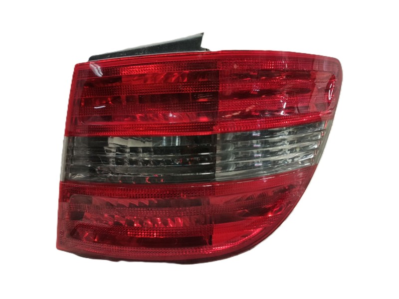 Recambio de piloto trasero derecho para mercedes-benz clase b sports tourer (w245) b 180 cdi (245.207) referencia OEM IAM A16982