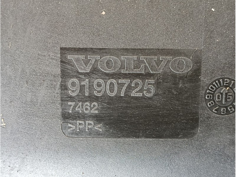 Recambio de panel frontal para volvo s60 i (384) d5 referencia OEM IAM  9190725 