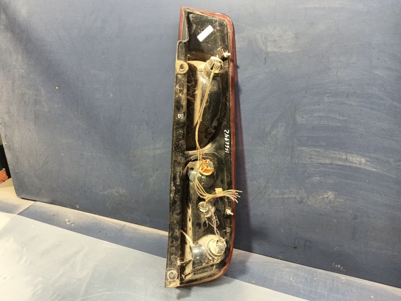 Recambio de piloto trasero izquierdo para ford fiesta v (jh_, jd_) 1.3 referencia OEM IAM   