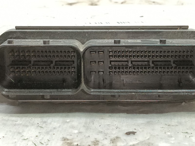 Recambio de centralita motor uce para volkswagen polo v (6r1, 6c1) 1.2 tsi 16v referencia OEM IAM   