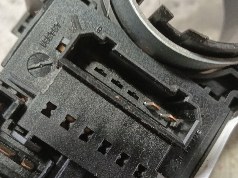 Recambio de mando multifuncion para seat leon (1m1) 1.6 16 v referencia OEM IAM 0  