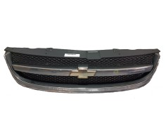 Recambio de rejilla delantera para chevrolet nubira sedán 1.6 referencia OEM IAM   