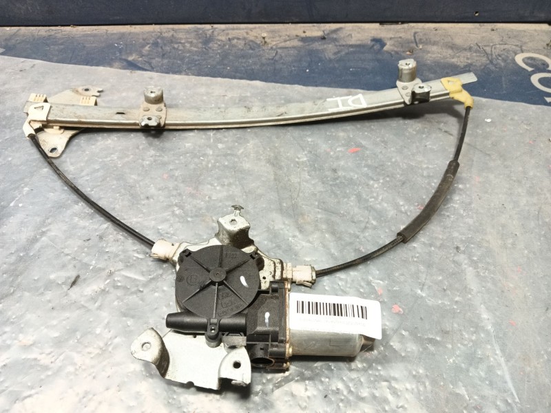 Recambio de elevalunas delantero izquierdo para nissan almera ii hatchback (n16) 2.2 di referencia OEM IAM 0  