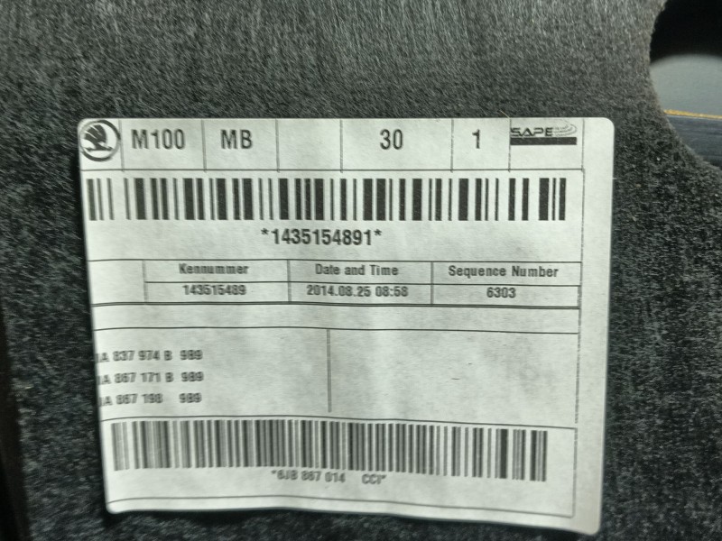 Recambio de guarnecido puerta delantera derecha para seat toledo (kg3) reference referencia OEM IAM   