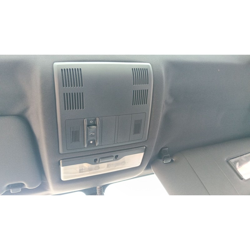 Recambio de luz interior delantera central para bmw x3 (e83) 2.0 sd referencia OEM IAM   