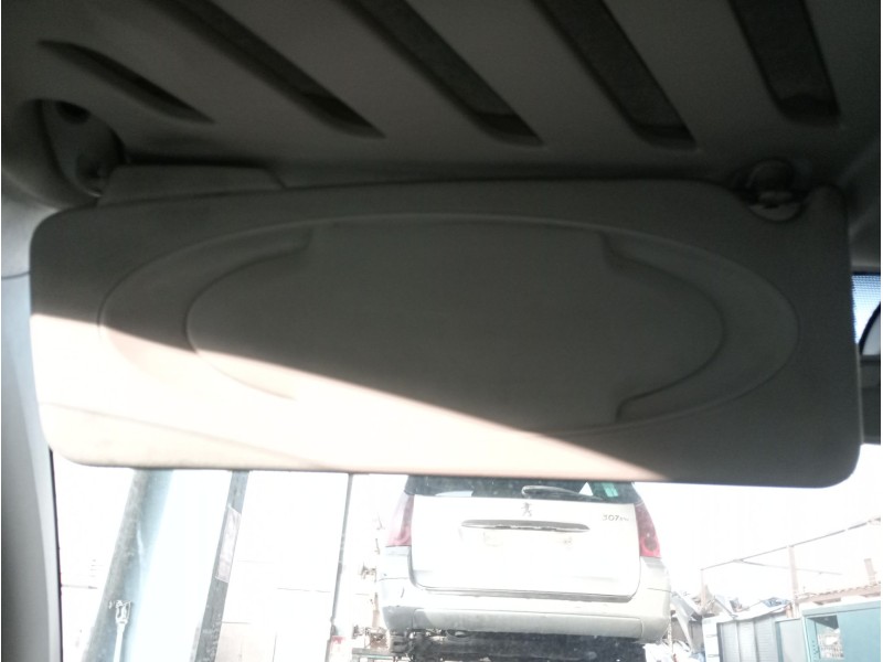 Recambio de parasol izquierdo para renault kangoo / grand kangoo ii (kw0/1_) 1.5 dci 85 (kw0k, kw0l, kw0b) referencia OEM IAM   