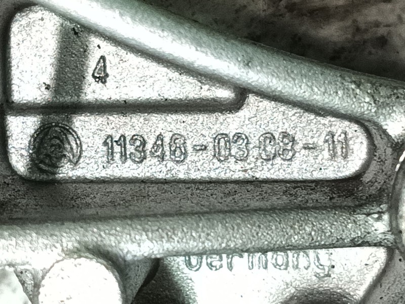 Recambio de bomba aceite para seat leon (1p1) reference referencia OEM IAM 038115105C 11346030811 