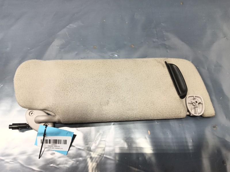 Recambio de parasol derecho para chrysler new yorker (lh) básico referencia OEM IAM   