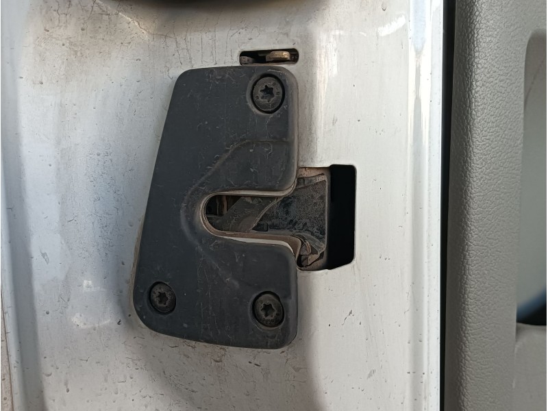 Recambio de puerta lateral corredera izquierda para renault kangoo (kc0/1_) 1.5 dci (kc07) referencia OEM IAM COMPLETA  