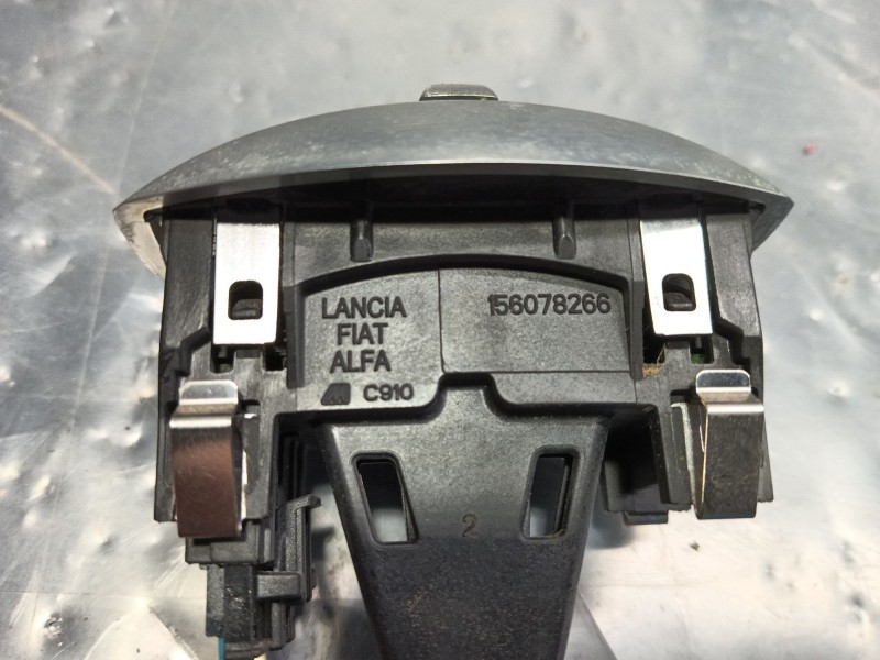 Recambio de interruptor para alfa romeo mito (145) distinctive referencia OEM IAM 156087411  