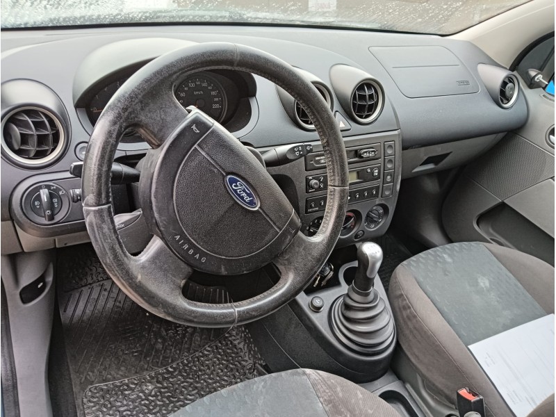 ford fiesta v (jh_, jd_) del año 2002