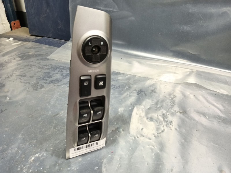 Recambio de mando elevalunas delantero izquierdo para kia sportage ii (je_, km_) 2.0 i 16v referencia OEM IAM   