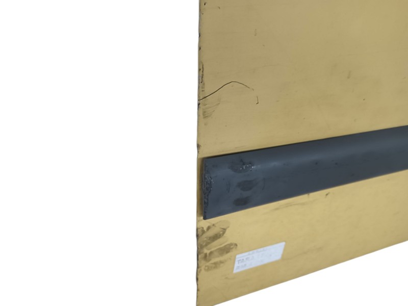 Recambio de puerta delantera derecha para mercedes-benz vito furgoneta (w638) 108 d 2.3 (638.064, 638.068) referencia OEM IAM   