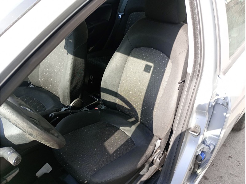 Recambio de asiento delantero izquierdo para fiat grande punto (199_) 1.3 d multijet referencia OEM IAM   