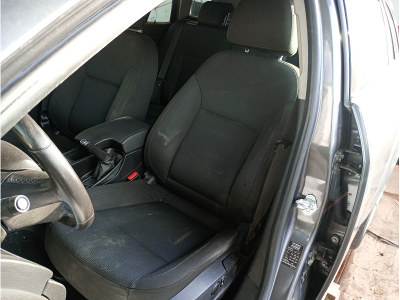 Recambio de asiento delantero izquierdo para opel insignia a sedán (g09) 2.0 cdti (69) referencia OEM IAM   