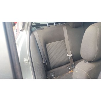 CINTURON SEGURIDAD TRASERO DERECHO 39043715 