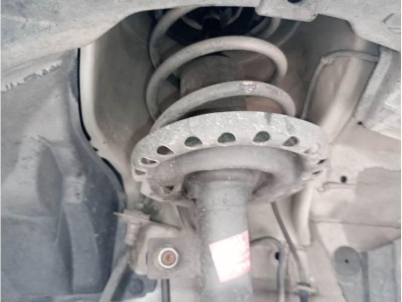 Recambio de amortiguador delantero derecho para nissan micra iii (k12) 1.2 16v referencia OEM IAM   